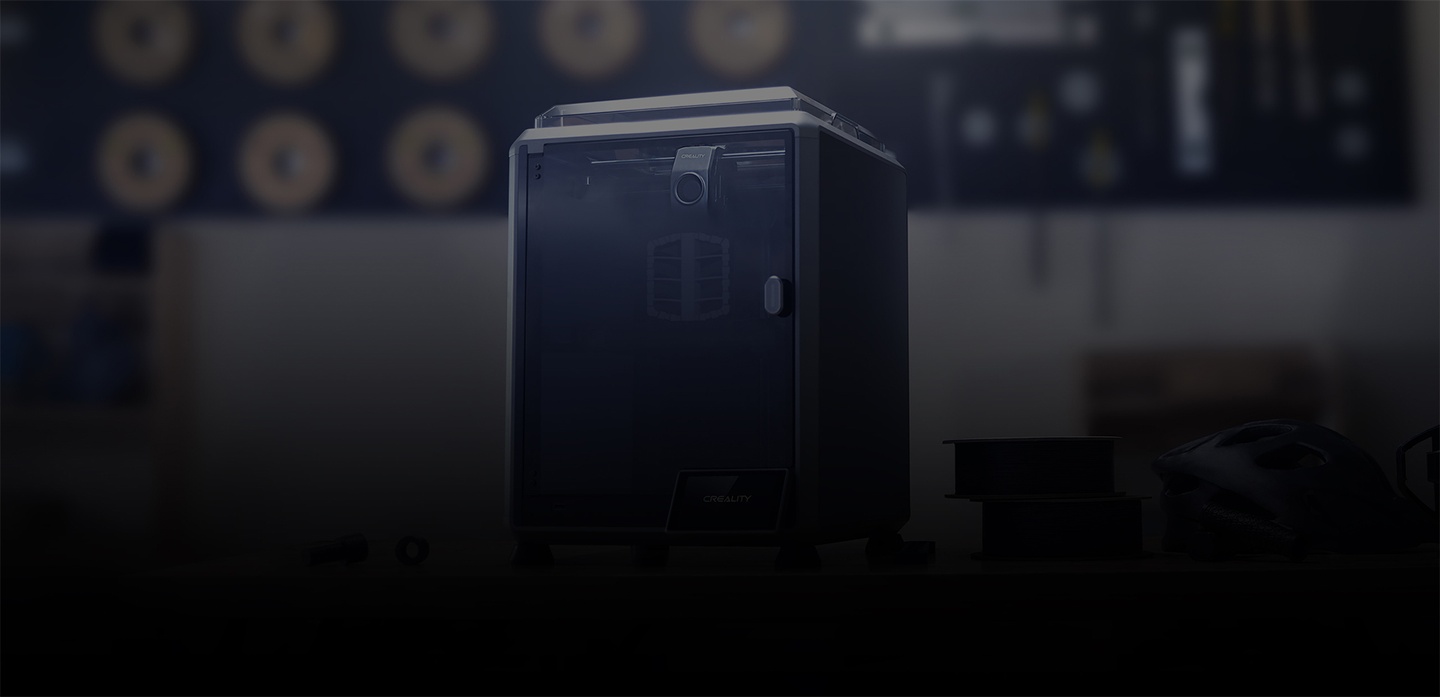 Creality K1C — закритий корпус з підсвіткою