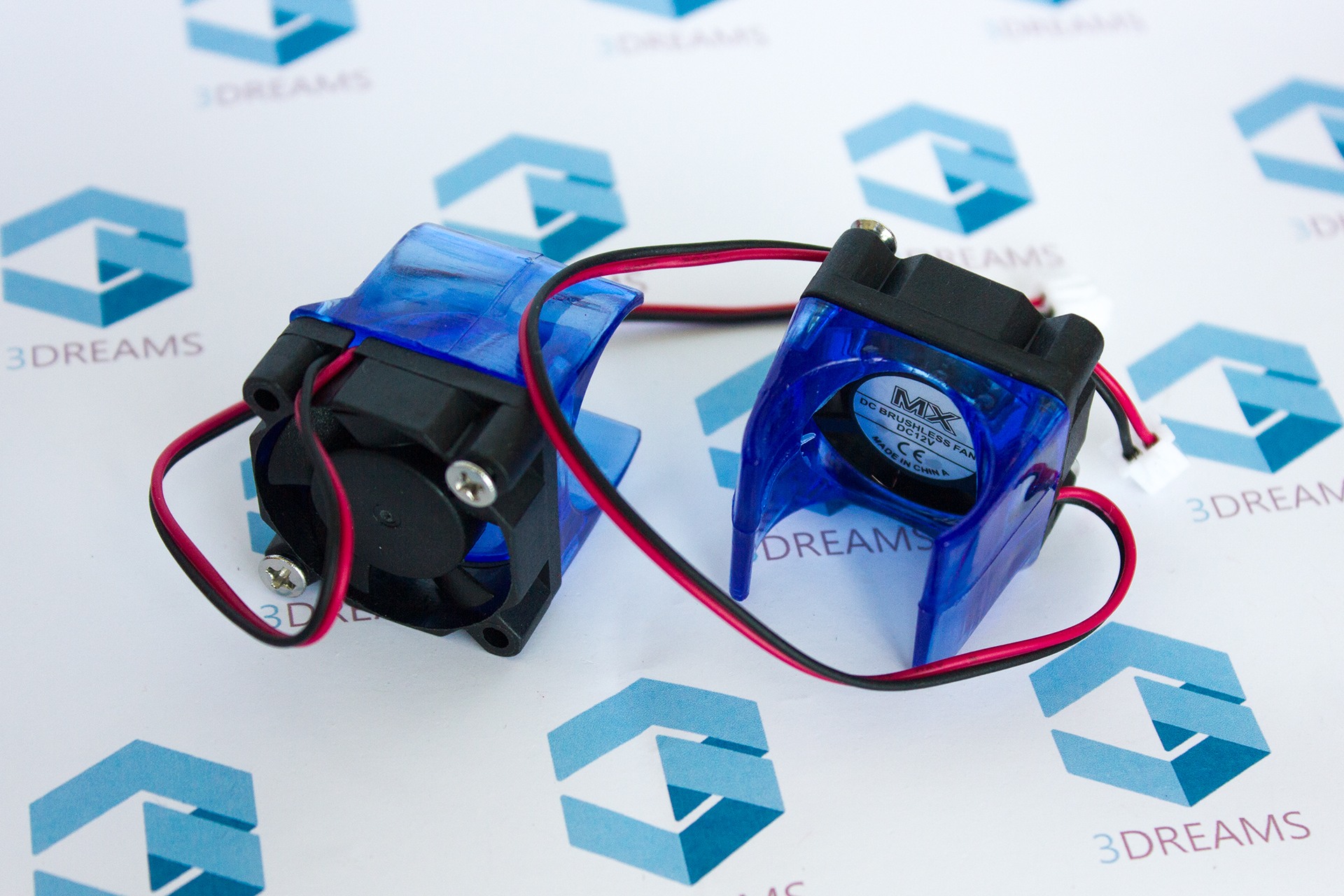 Кулер 30 x 30 х 10 мм на 12В для экструдера E3D V6 с креплением — изображение 5